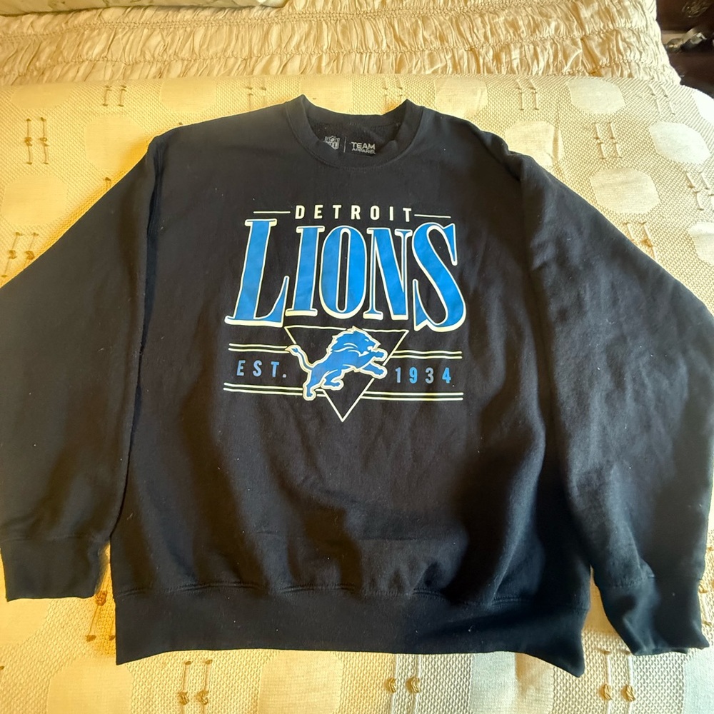 NFL Detroit Lions Black and Blue Crewneck Sweatershirt